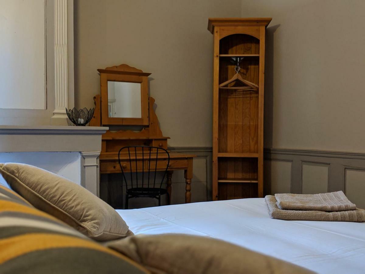 Loge Montaigne Bed and Breakfast L'Hopital-sous-Rochefort Eksteriør billede