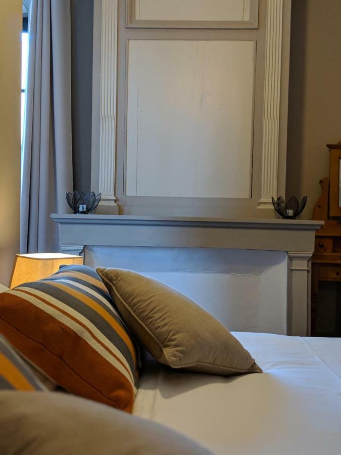 Loge Montaigne Bed and Breakfast L'Hopital-sous-Rochefort Eksteriør billede