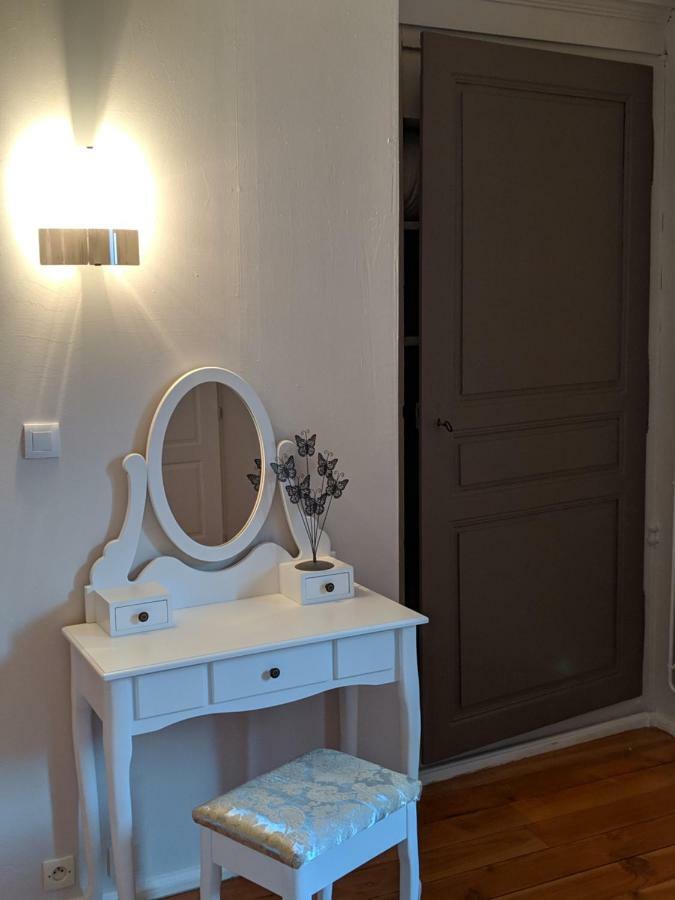 Loge Montaigne Bed and Breakfast L'Hopital-sous-Rochefort Eksteriør billede