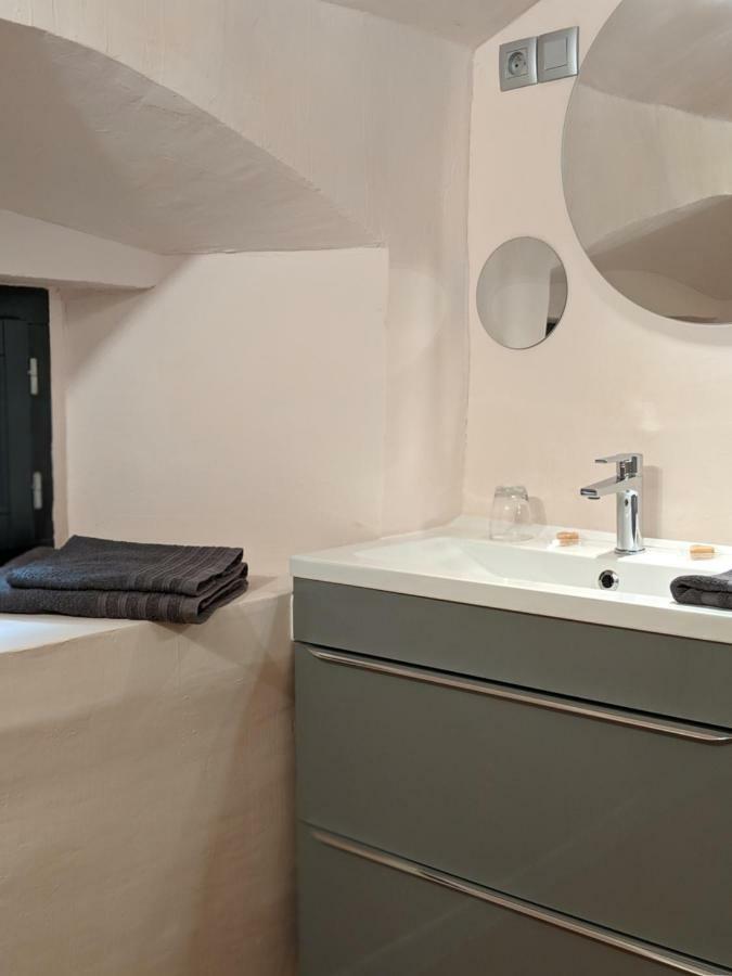 Loge Montaigne Bed and Breakfast L'Hopital-sous-Rochefort Eksteriør billede